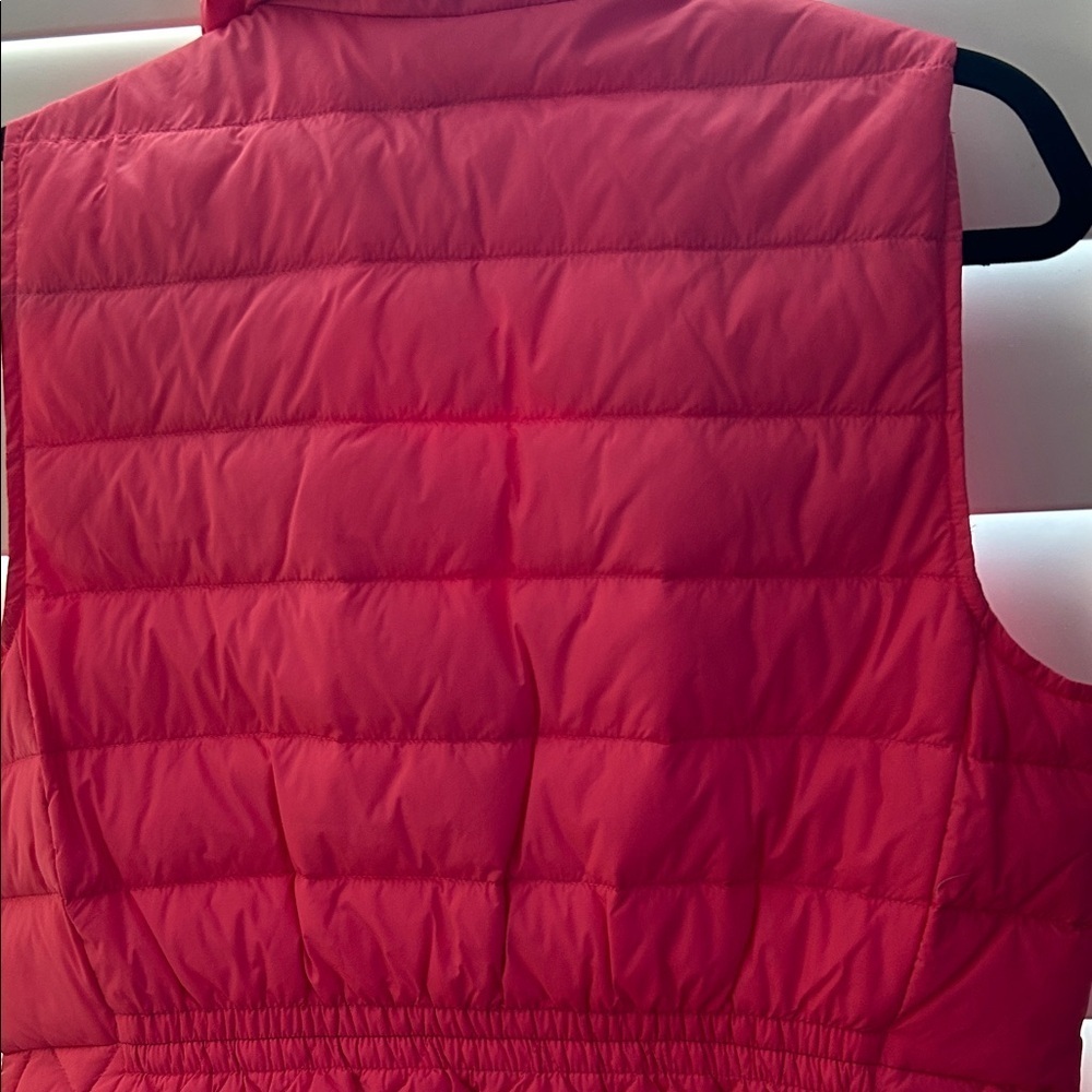 Talbots Women's Vibrant Pink Quilted Vest - Picture 6 of 7